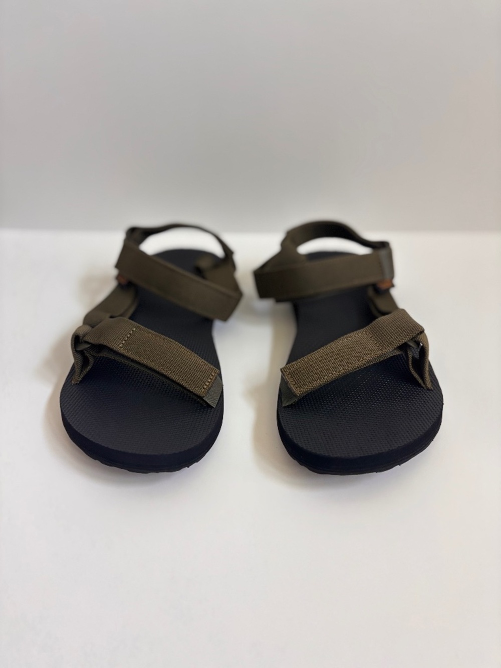 Teva Original Universal Sandals Olive Green Men’s Size 11 NIB